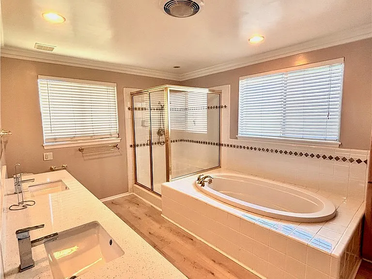 139 N Vecino Ave — Photo 14