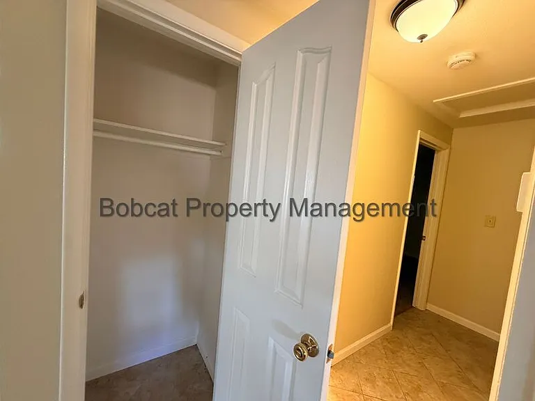 616 Pioche St — Photo 8