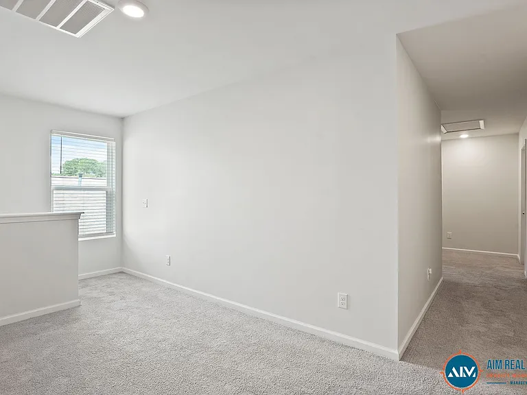 127 Auditorium Rd — Photo 22