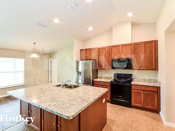 4th image of 2743 Gramercy Dr
