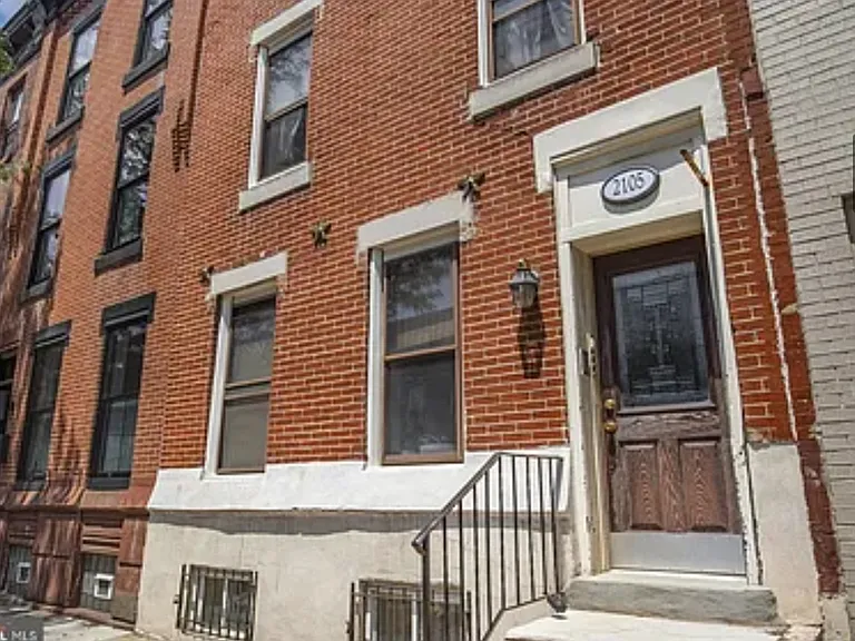 2105 Christian St — Photo 16