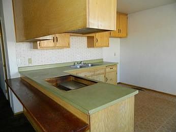 4th image of 3587 Blue Lake Ave