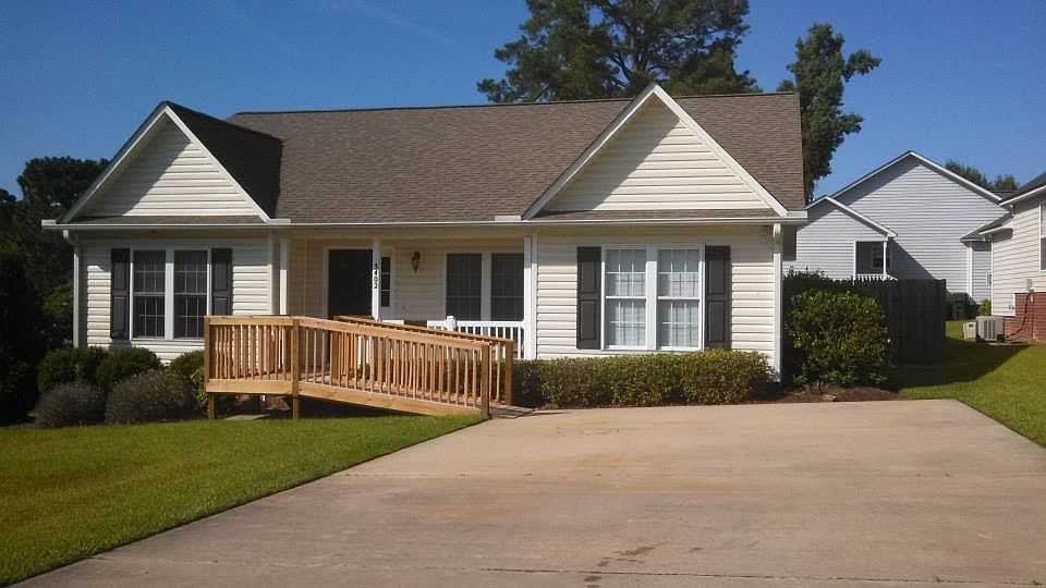 1st image of 3402 Liberty Dr