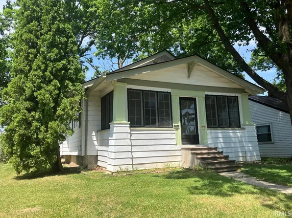 2201 Kenwood Ave, Fort Wayne, IN 46805