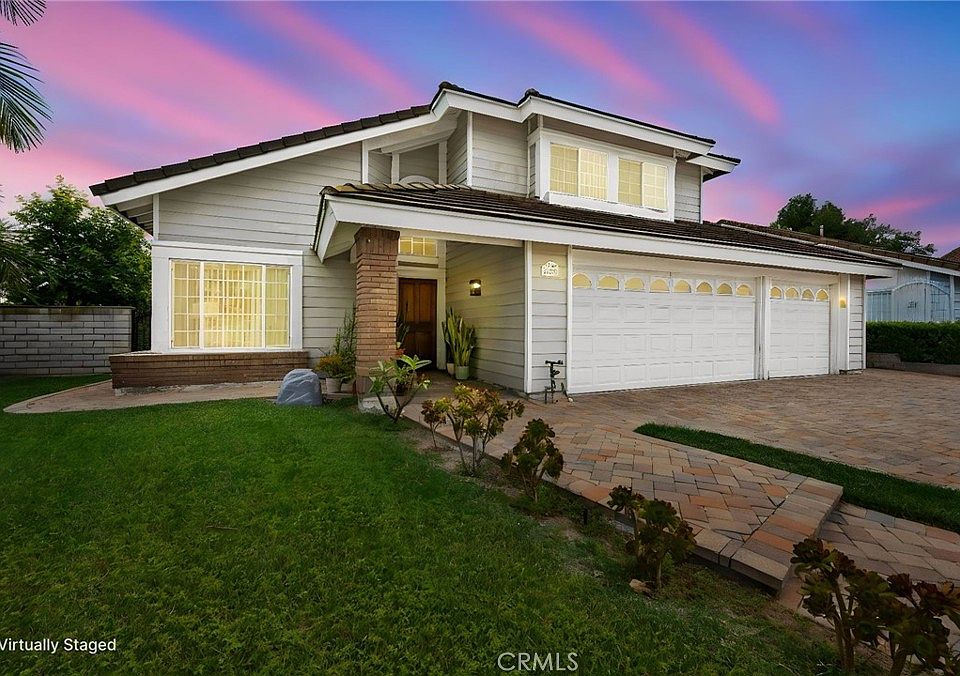 1st image of 605 Bronco Way