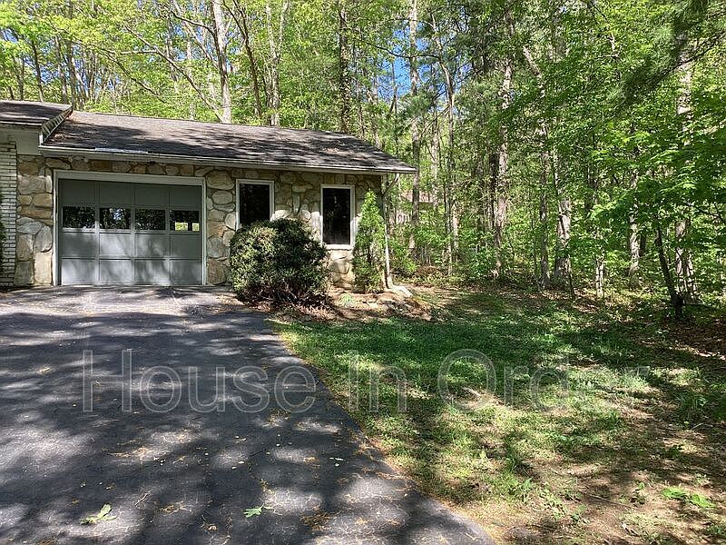 24 Glen Cove Rd, Arden, NC 28704 Zillow