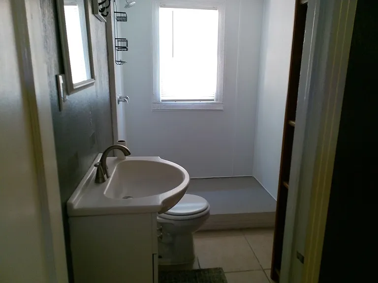 2706 Pine Ave — Photo 7