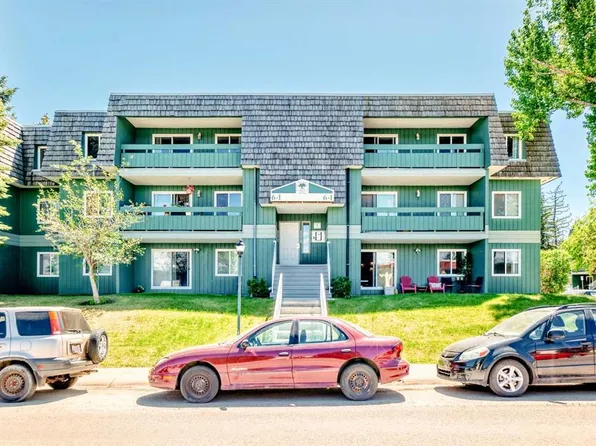 315 E Southampton Dr SW #6102, Calgary, AB T2W 2T6