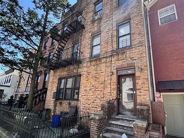 690 Monroe St, Brooklyn, NY 11221
