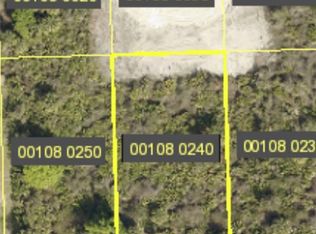 3220 52nd St W, Lehigh Acres, FL 33971