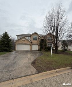 5650 Brentwood Dr, Hoffman Estates, IL, 60192