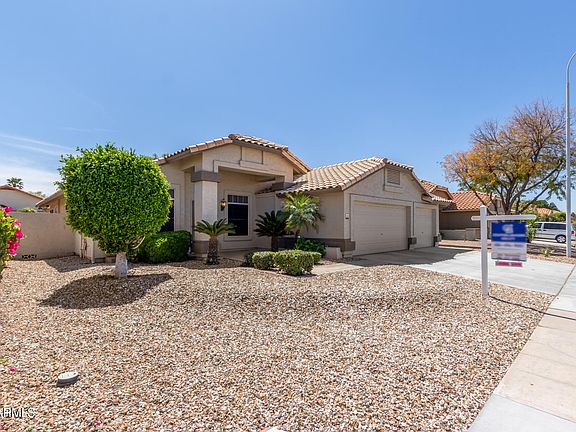 5th image of 1651 W WINCHESTER Way