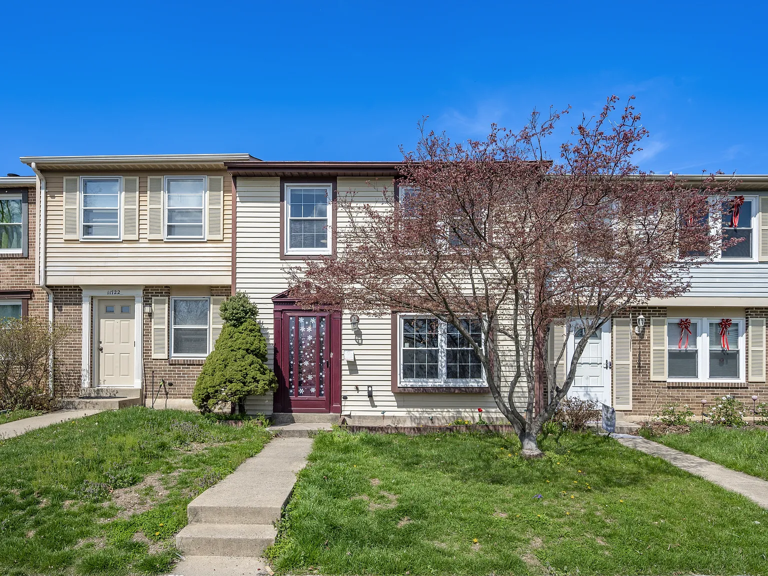 11724 Rosearbor Court - - — Photo 2