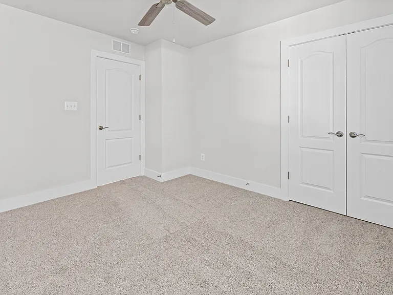 112 Rose Ct — Photo 24