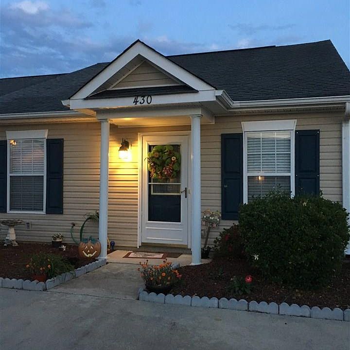 1st image of 430 Londonberry Dr