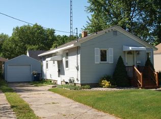 2979 Coolidge Rd, Muskegon, MI 49441