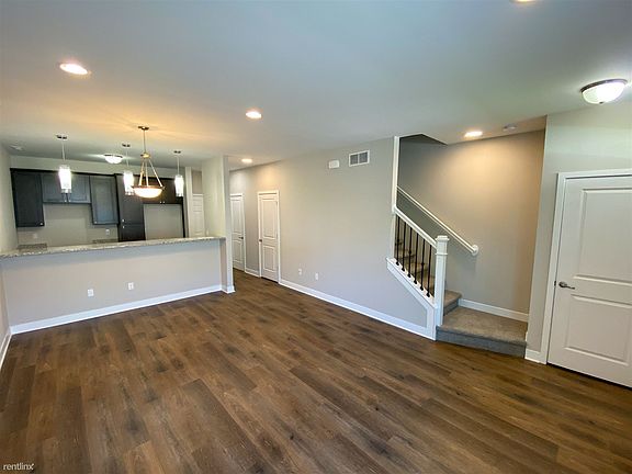 Kitchen and Livingroom