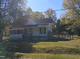 107 Tilghman St, Kenly, NC 27542