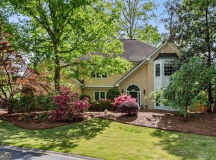 1824 Mallard Lake Dr, Marietta, GA 30068