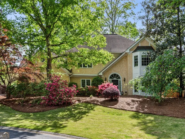 1824 Mallard Lake Dr, Marietta, GA 30068