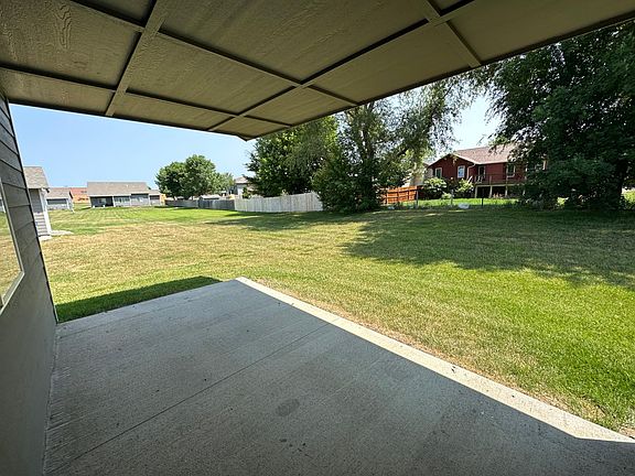 4th image of 7604 S Beal Ave