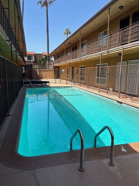 1st image of 1710 Grismer Ave APT F