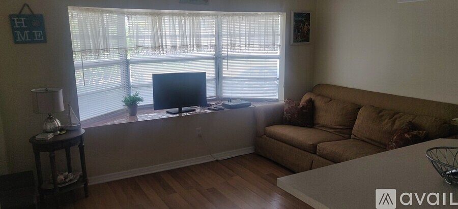 1st image of 824 Garfish Ave #1