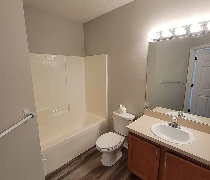 9520 Newdale Way #201 — Photo 10