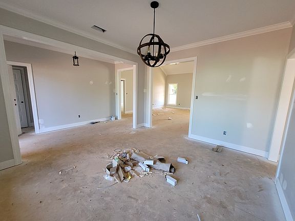5th image of 171-57 Hollister Dr