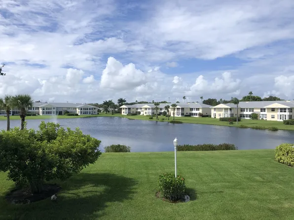 422 Grove Isle Cir, Vero Beach, FL 32962