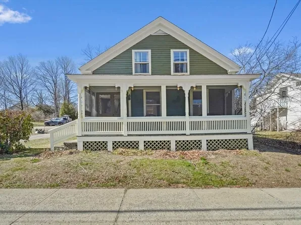 20 West St, Barre, MA 01005
