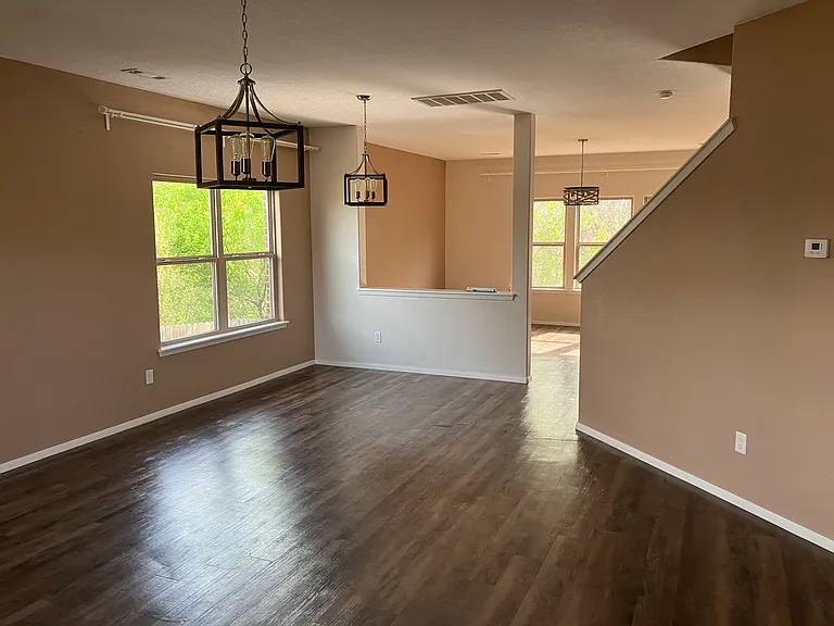6605 SW Chestnut Hill Rd — Photo 3