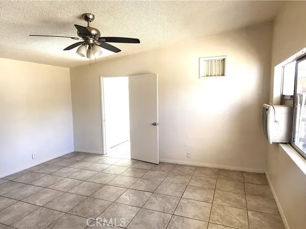 6963 Tamarisk Ave, Yucca Valley, CA 92284