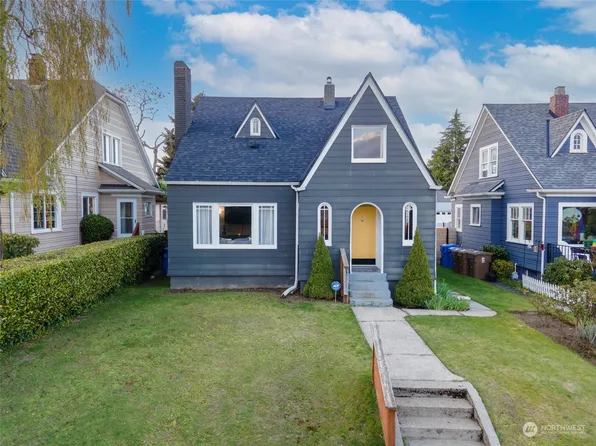 221 S 55th Street, Tacoma, WA 98408