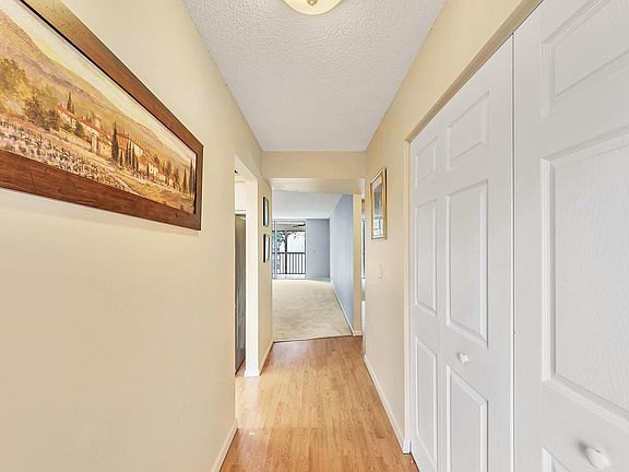 4th image of 14773 Cumberland Dr #3040