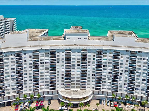 4th image of 6039 Collins Ave APT 1404