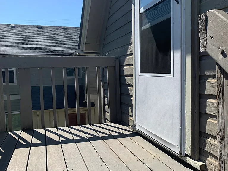 28 N Jefferson St — Photo 4