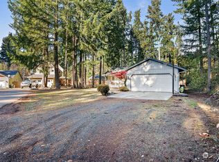 18307 Avonwood Ct SE, Yelm, WA