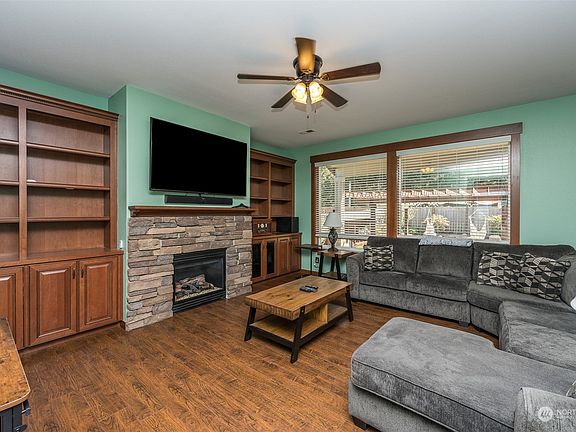 3rd image of 22807 85th Avenue Ct E