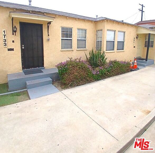 2nd image of 1733 S La Brea Ave