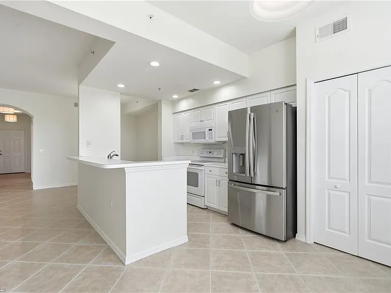 2710 Cypress Trace Cir #3021 — Photo 19