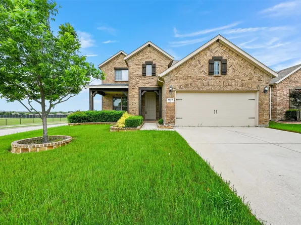 5940 Black Bass Dr, Fort Worth, TX 76179