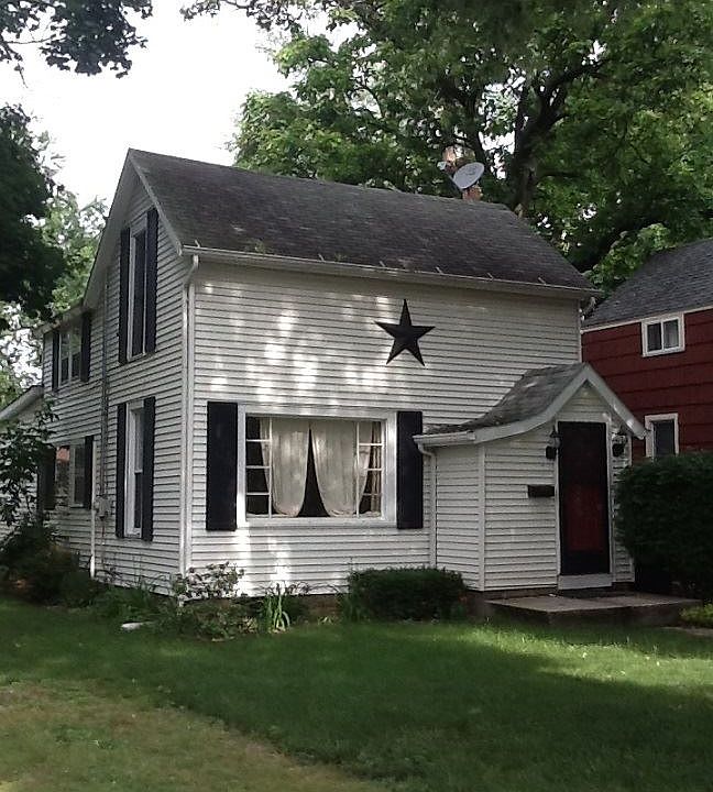 1st image of 219 Kenwood Ave