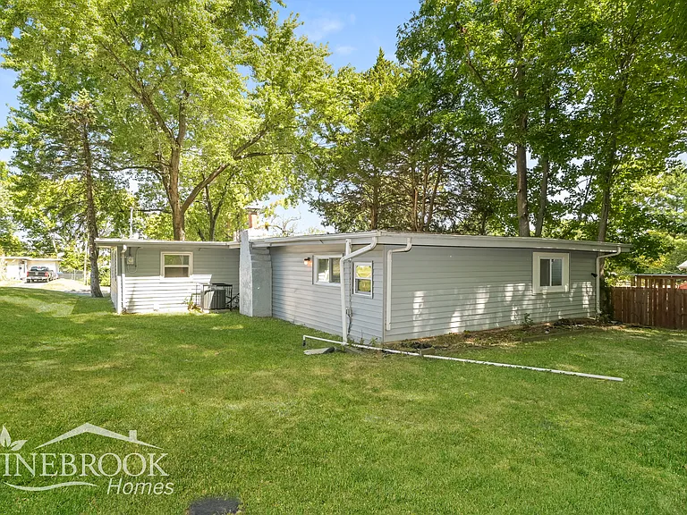 14 Marquette Dr — Photo 15