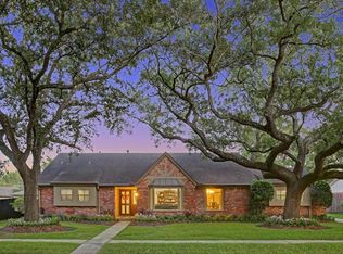 4971 Valkeith Dr, Houston, TX 77096