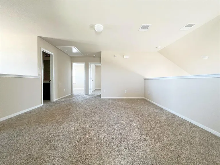 29043 Jacobs River Dr — Photo 16