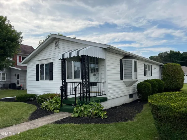 1012 5th Ave, Altoona, PA 16635