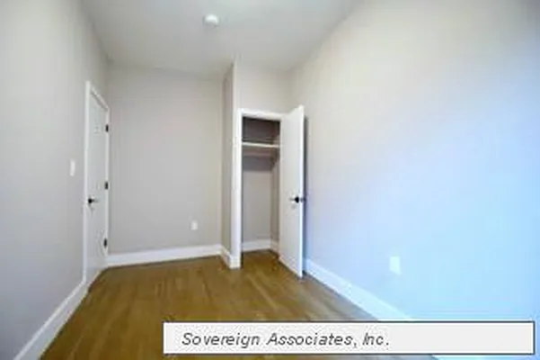 Rented by Sovereign Associates | media 11
