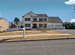 4 Paul Sprague Dr, Coventry, RI 02816