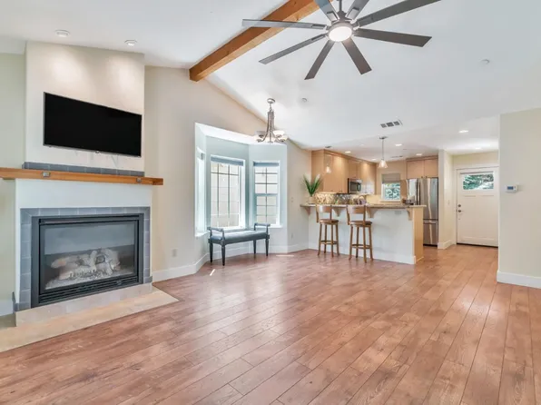 115 Fairway Village Ct, Murphys, CA 95247